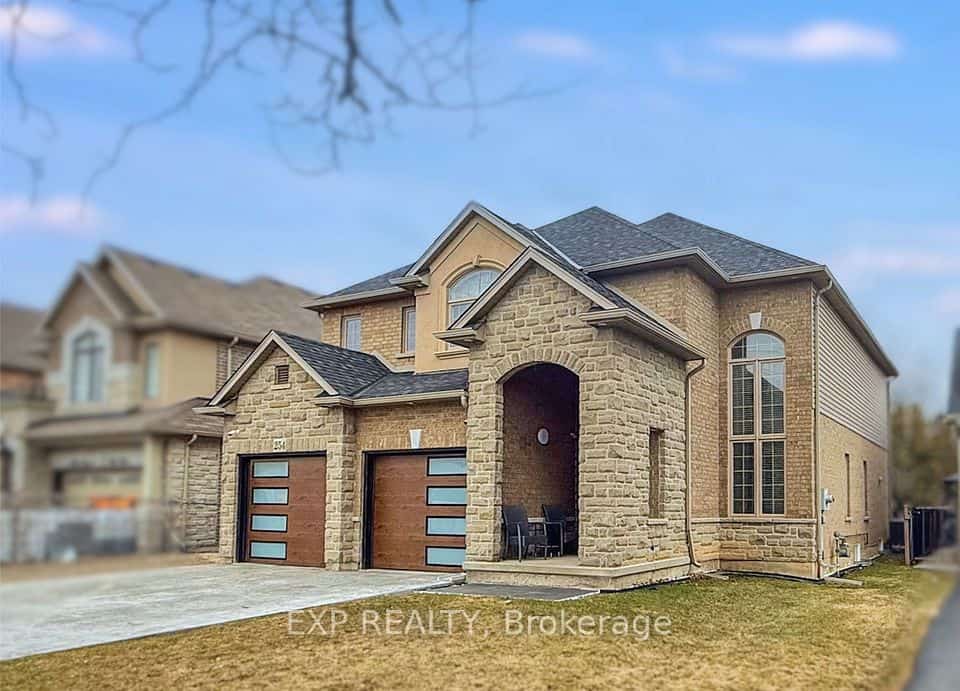 254 Rymal Road W, Hamilton, ON L9B 1B8