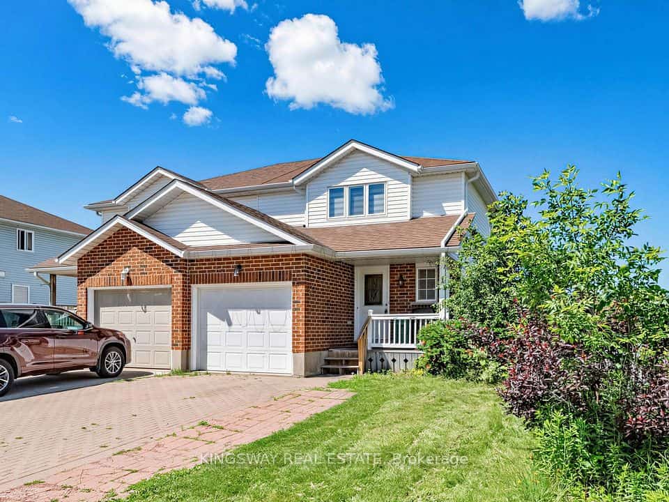 1 Highbrook Street N, Kitchener, ON N2E 3N9