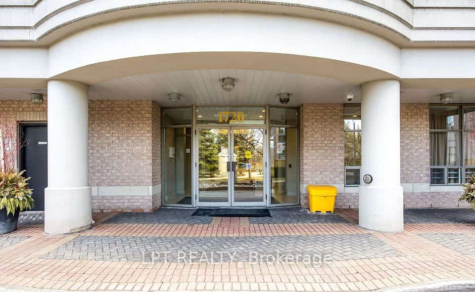 1720 Eglinton Avenue E #101, Toronto, ON M4A 1J7