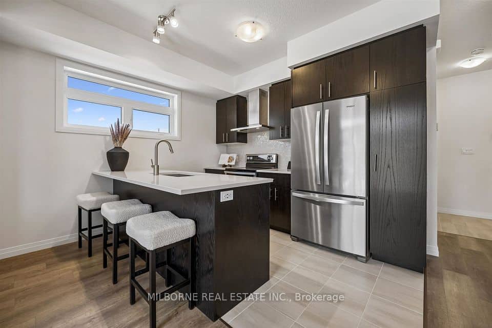 36 Thatcher Drive, Guelph, Guelph