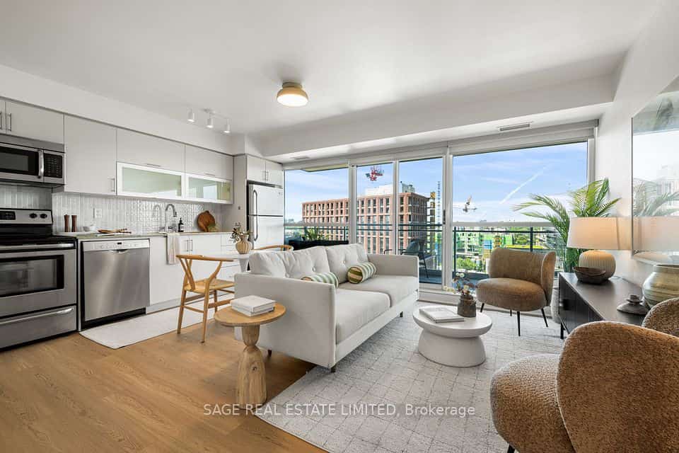 100 Western Battery Road #1608, Toronto, ON M6K 3S2