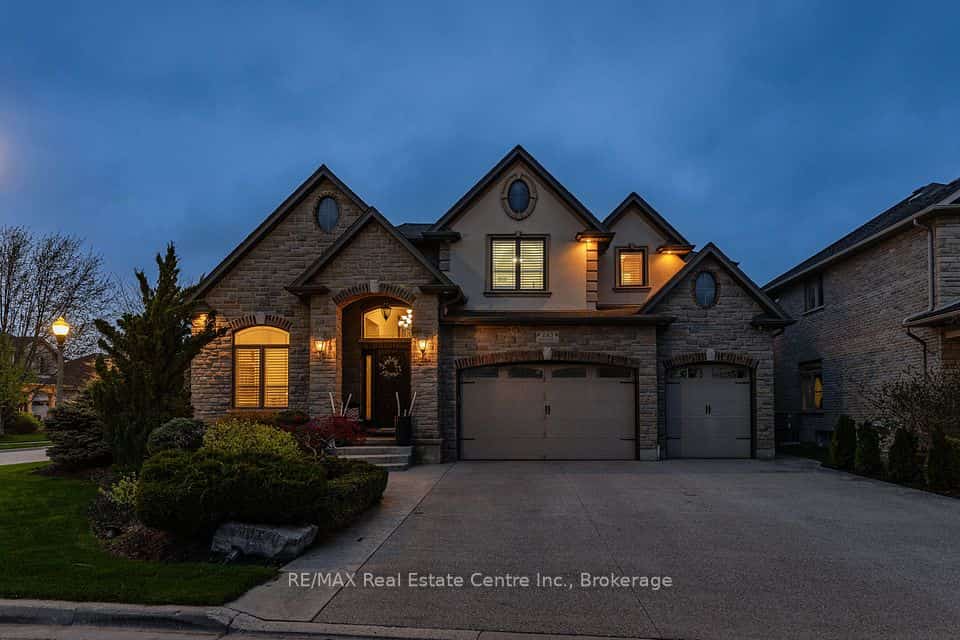 245 Joseph Schoerg Crescent, Kitchener, ON N2P 2X8