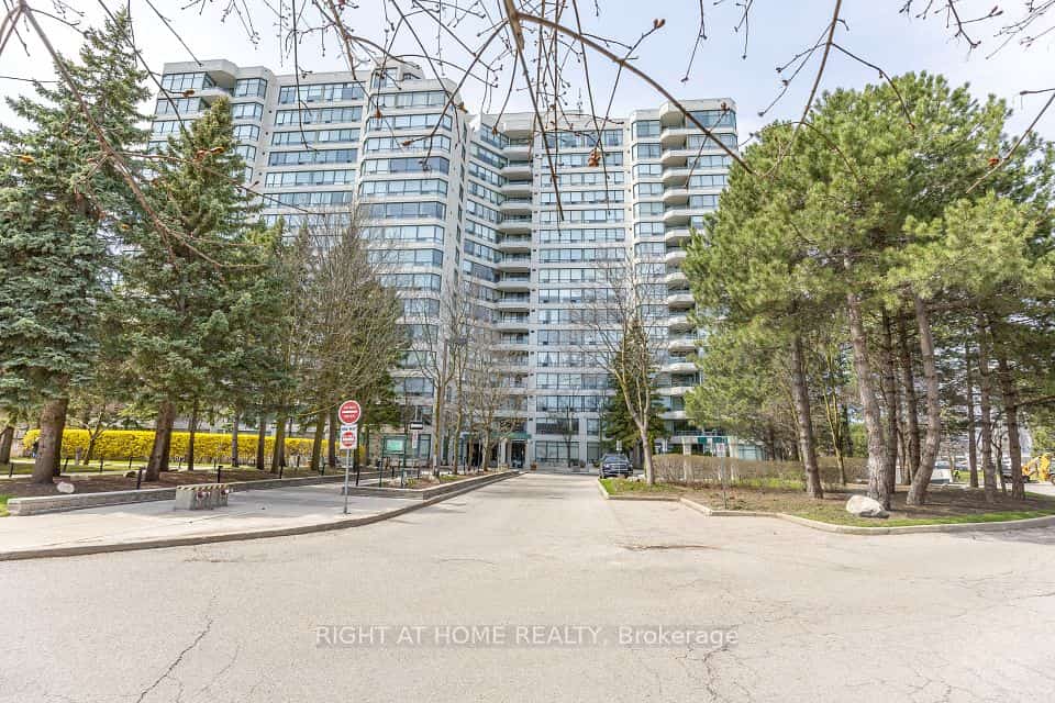 120 Promenade Circle #1001, Vaughan, ON L4J 7W9