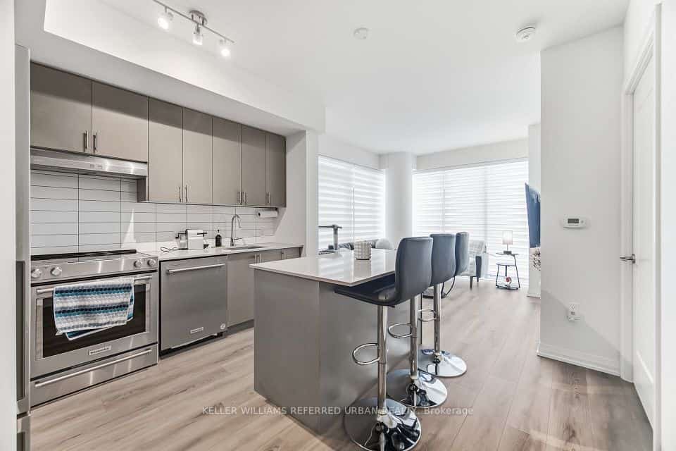 9000 Jane Street #1115, Vaughan, ON L4K 0M6