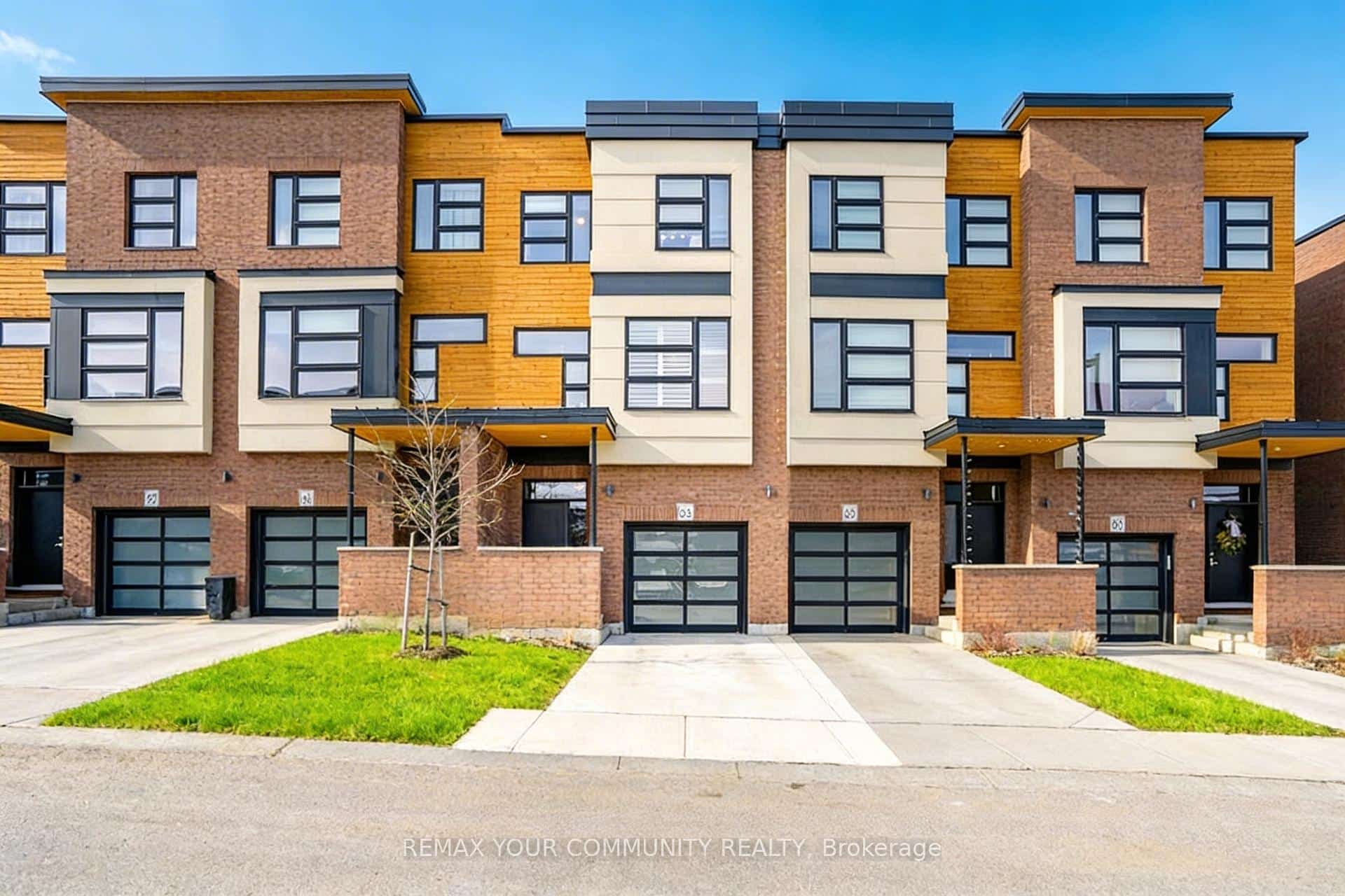 60 Arkell Road #63, Guelph, ON N1L 0N8