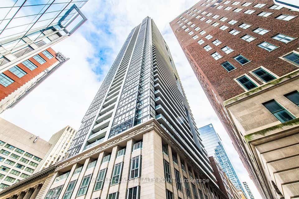 70 Temperance Street #1914, Toronto, ON M5H 0B1