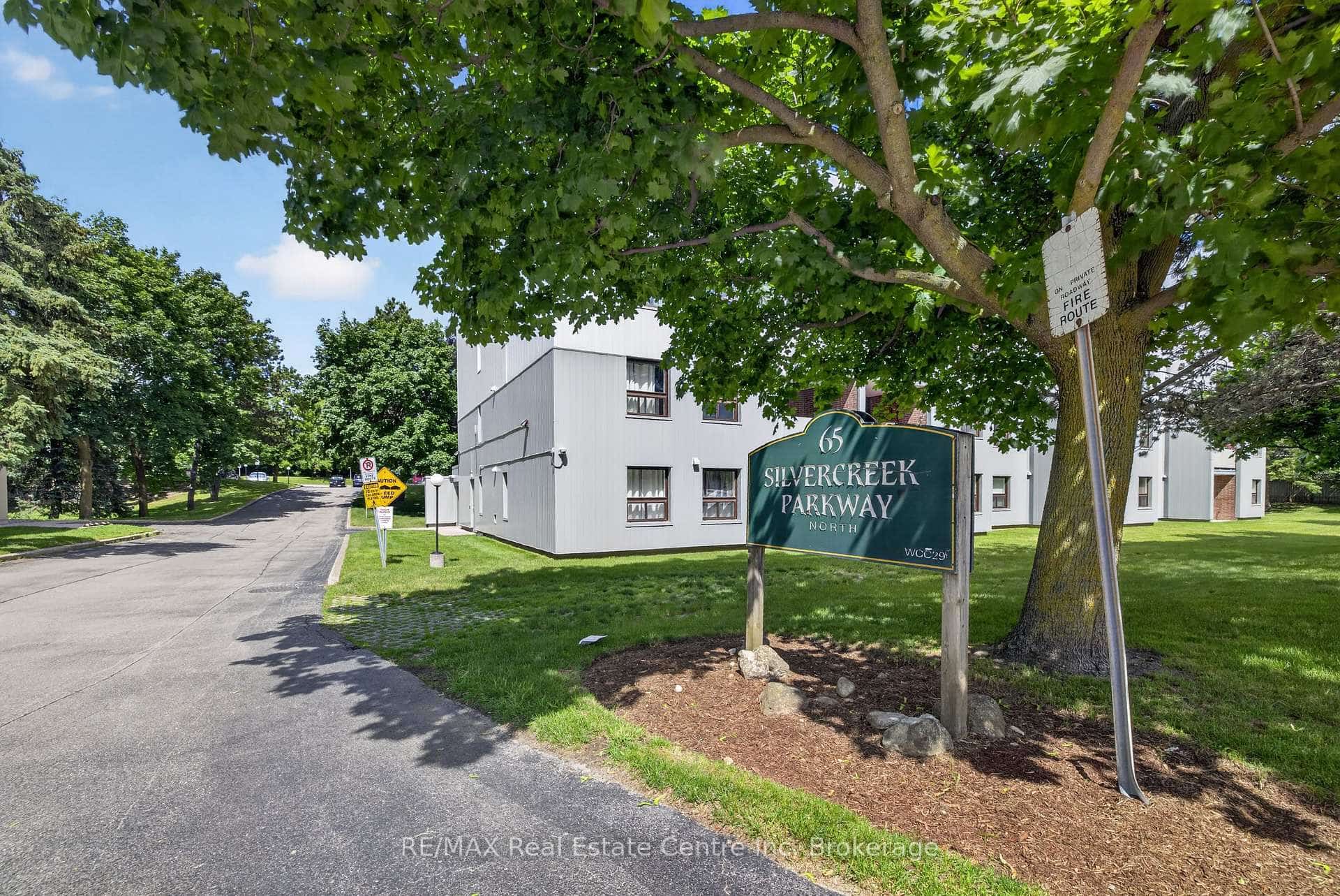 65 Silvercreek Parkway N #401, Guelph, ON N1H 7R9