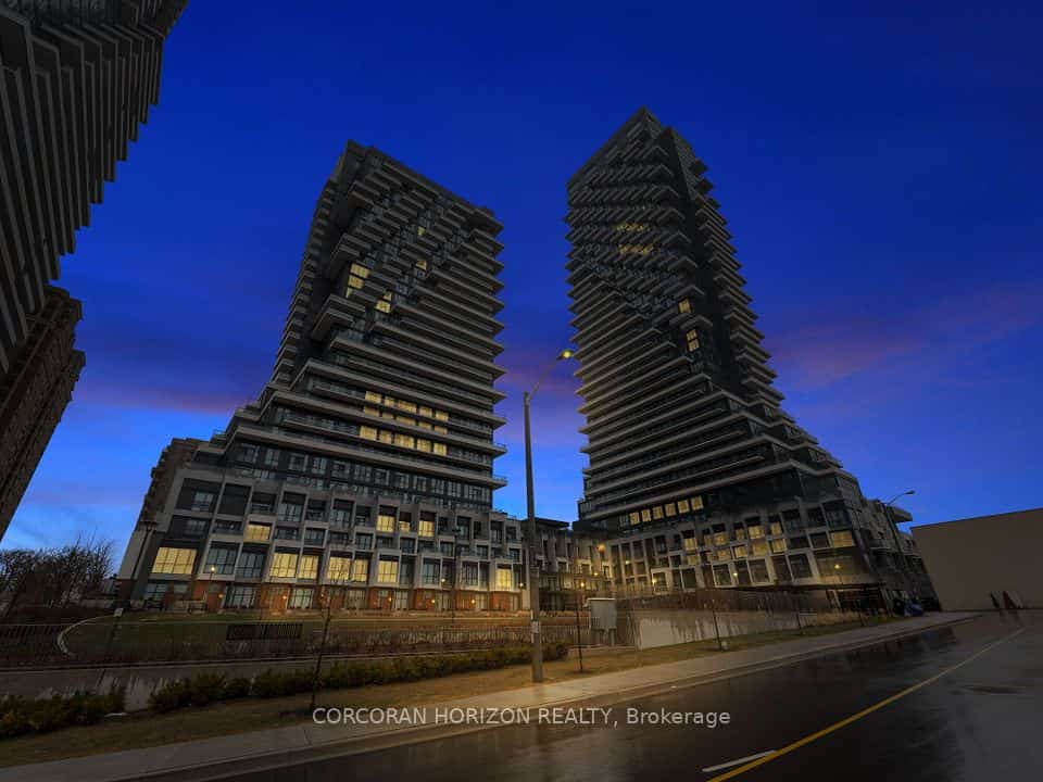 30 Inn On The Park Drive #221, Toronto, ON M3C 0P7