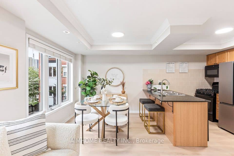 29 Frances Loring Lane, Toronto