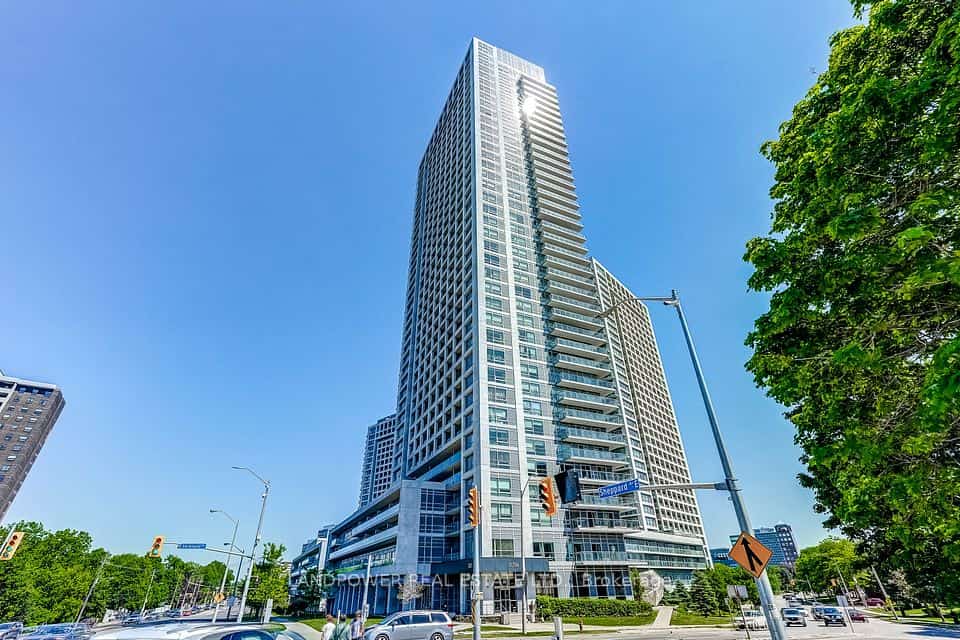 2015 Sheppard Avenue E #2006, Toronto, ON M2J 0B3