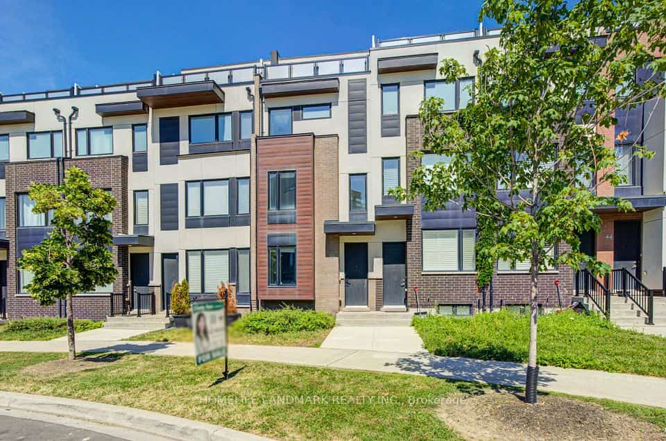 38 Sarah Jackson Crescent, Toronto, ON M3K 0B6
