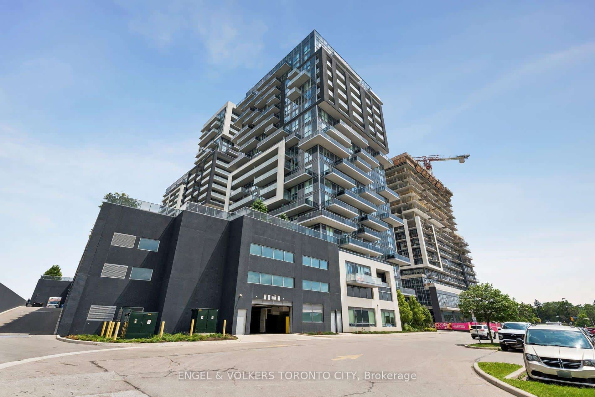 2087 Fairview Street #1404, Burlington, ON L7R 0E5