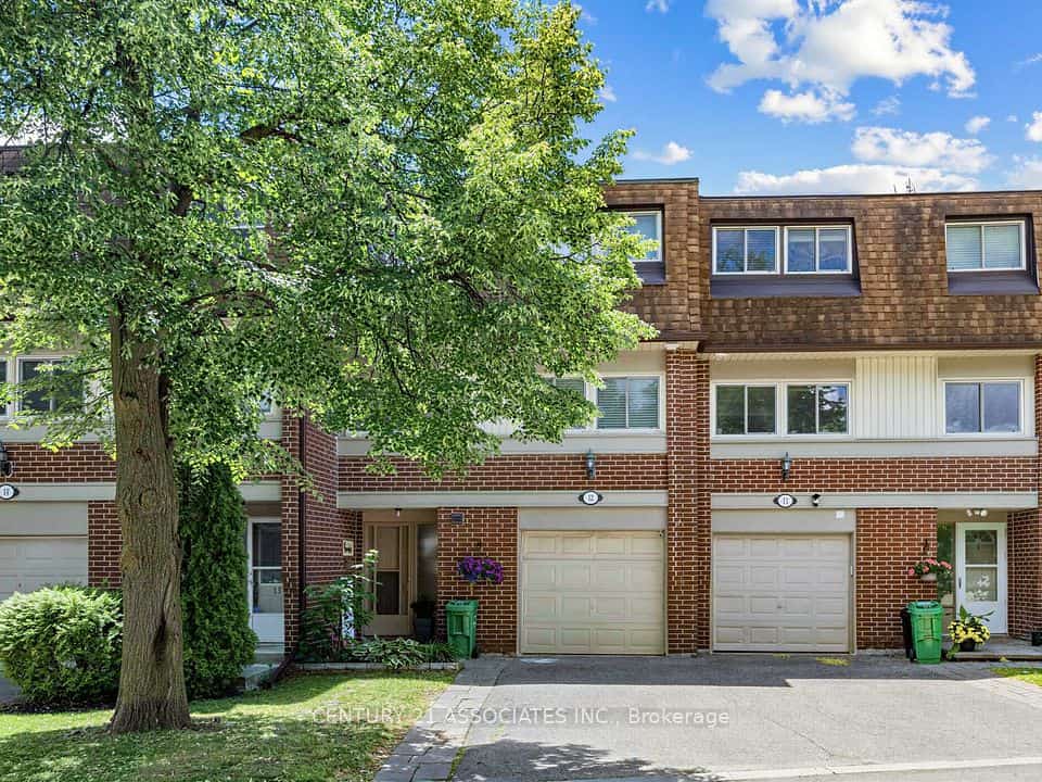 6240 Montevideo Road #12, Mississauga, ON L5N 2N7