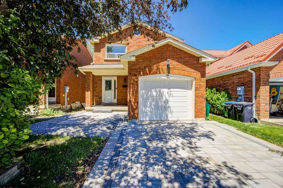 3377 Hargrove Road, Mississauga, ON L5L 4E6