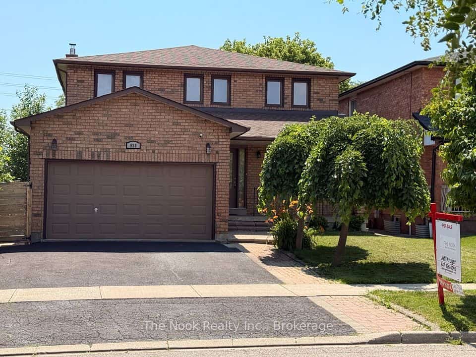 938 Wetherby Lane, Mississauga, ON L4W 4S7