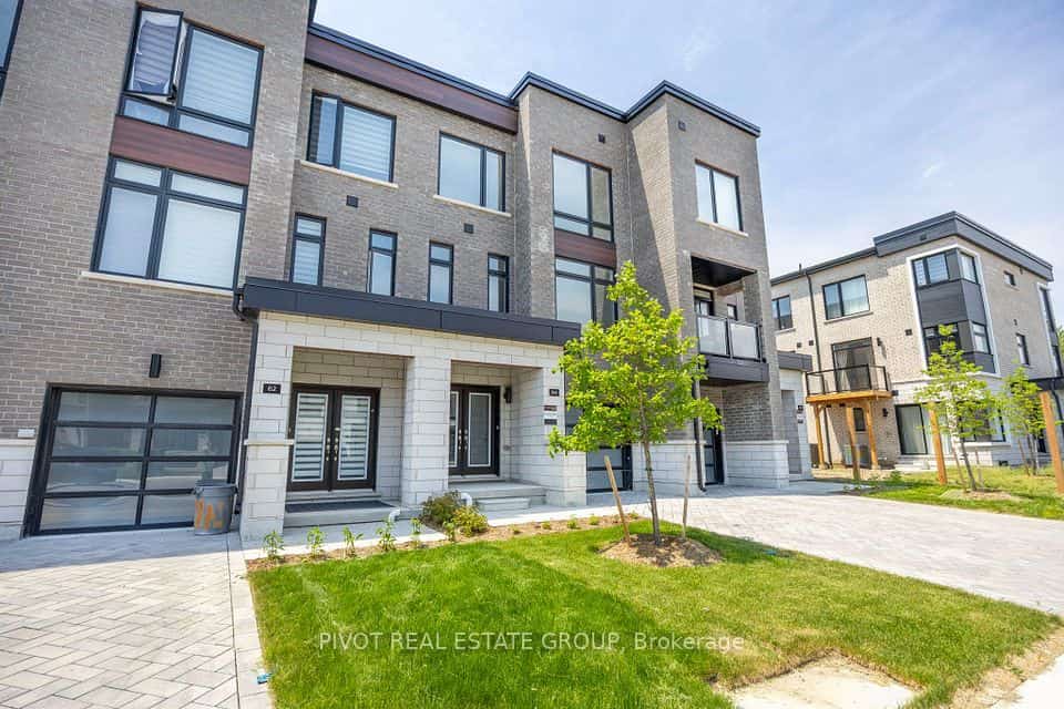 64 Danielle Moore Circle, Toronto, ON M1P 0G9