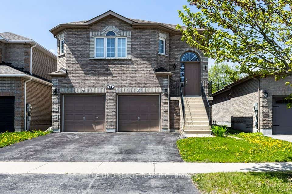 61 Mcintyre Drive, Barrie, ON L4N 5C5