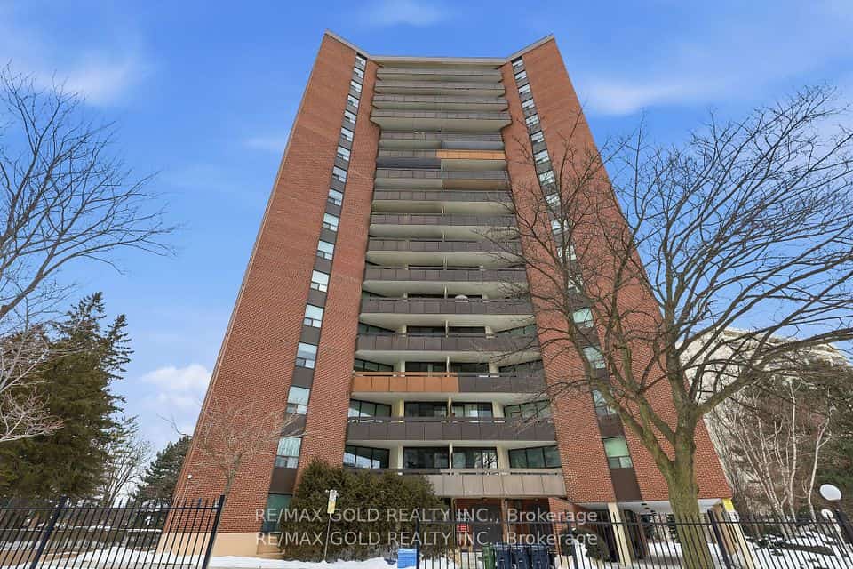 Valencia Towers, Toronto