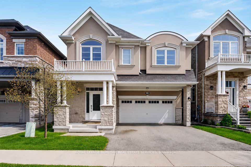 145 Stillwater Crescent, Hamilton, ON L8B 1V5