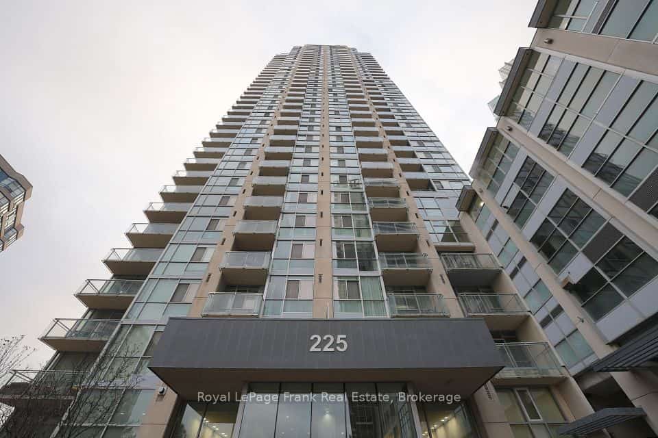 225 Webb Drive #3410, Mississauga, ON L5B 4P2