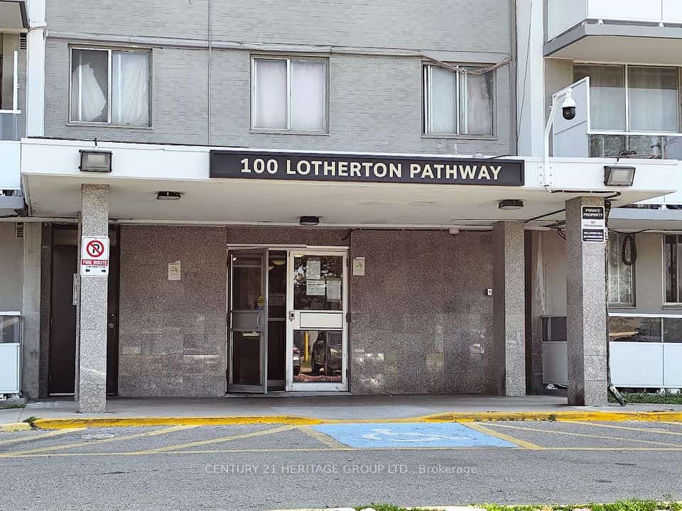 100 Lotherton Pathway #612, Toronto, ON M6B 2G8