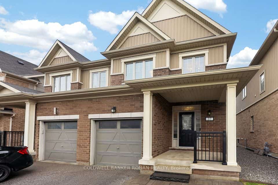 37 Donnan Drive, New Tecumseth, ON L0G 1W0