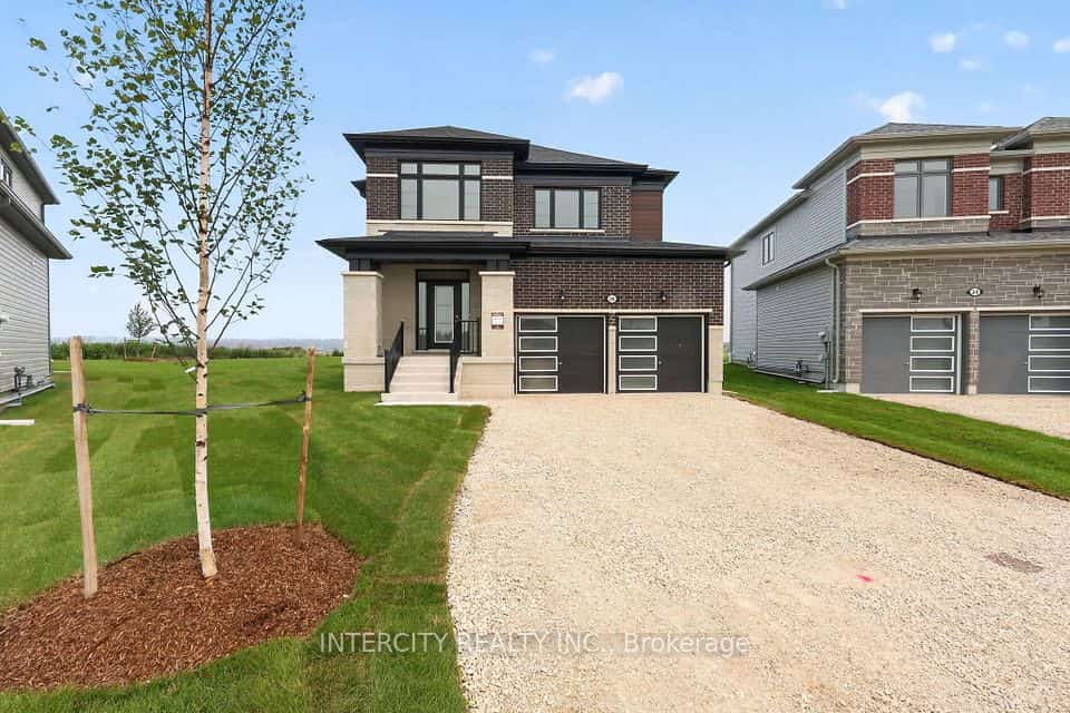 26 Legacy Circle, Wasaga Beach, ON L9Z 0L8