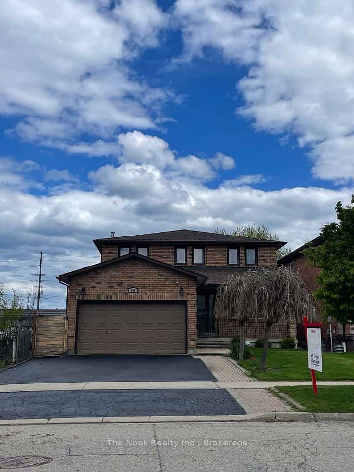 938 Wetherby Lane, Mississauga, ON L4W 4S7