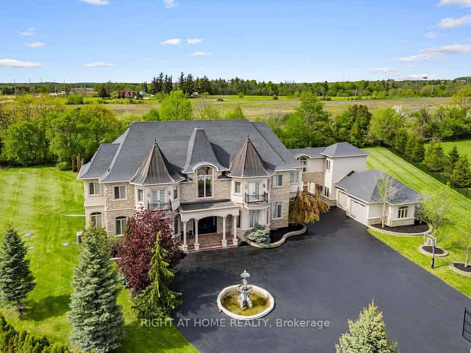 100 Rocmary Place, Vaughan, ON L4L 8Z1