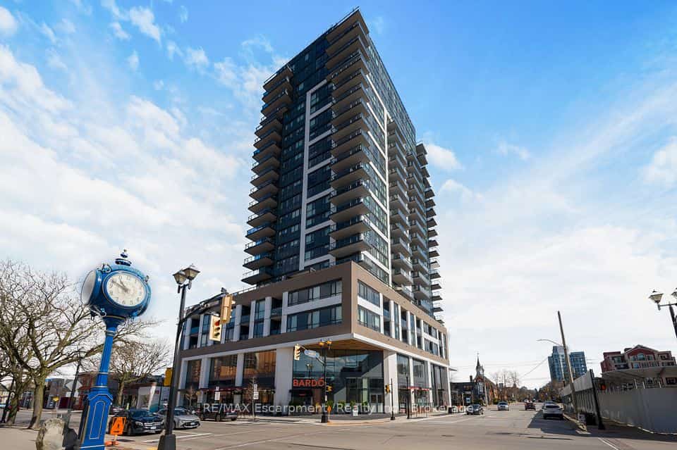 2007 James Street, Burlington