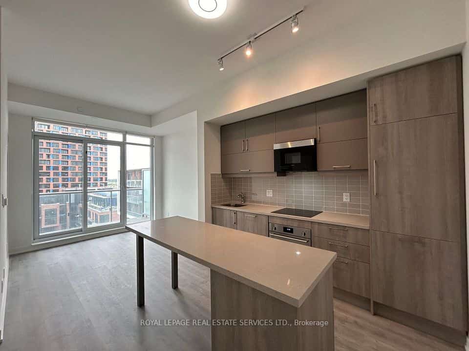 8119 Birchmount Road #1402, Markham, ON L6G 0H5