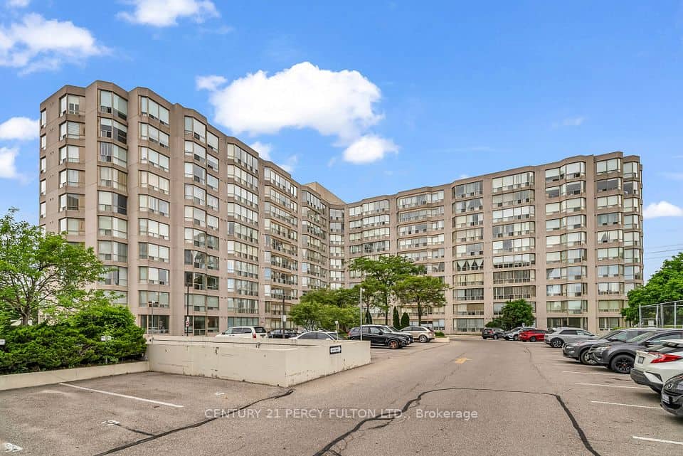309 Major Mackenzie Avenue, Richmond Hill
