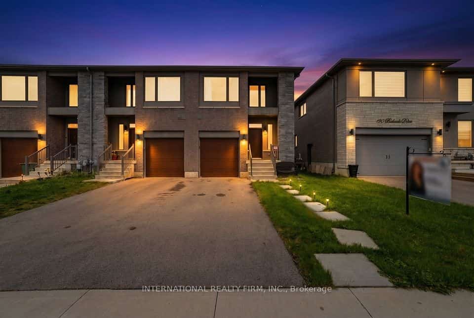 134 Bedrock Drive, Hamilton, ON L8J 0K6