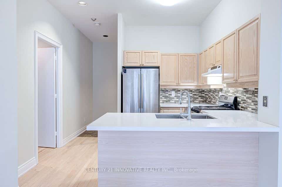 7 King Street E #1117, Toronto, ON M5C 3C5