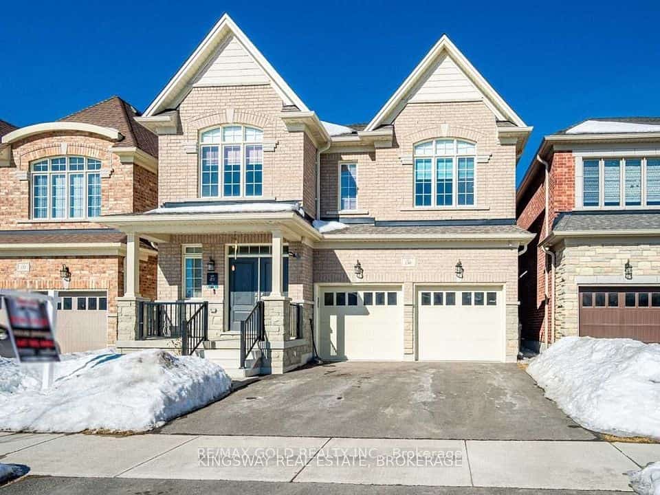 130 Moffatt Avenue, Brampton, ON L6Y 4R8
