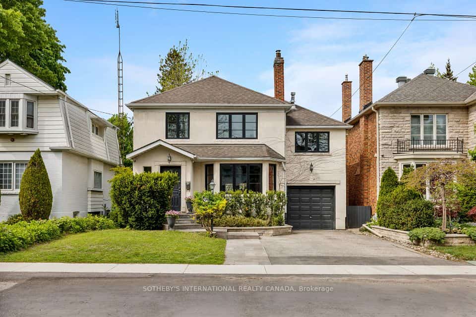 90 Kingsway Crescent, Toronto, ON M8X 2R9