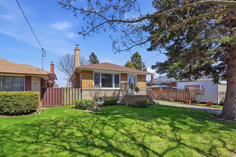 5 Greyabbey Trail, Toronto, ON M1E 1V6