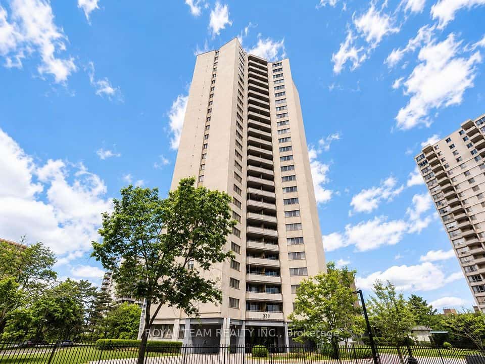 330 Dixon Road #1902, Toronto, ON M9R 1S9
