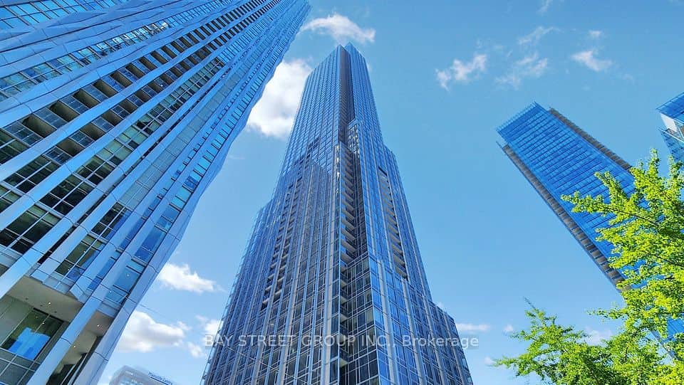 11 Yorkville Avenue, Toronto