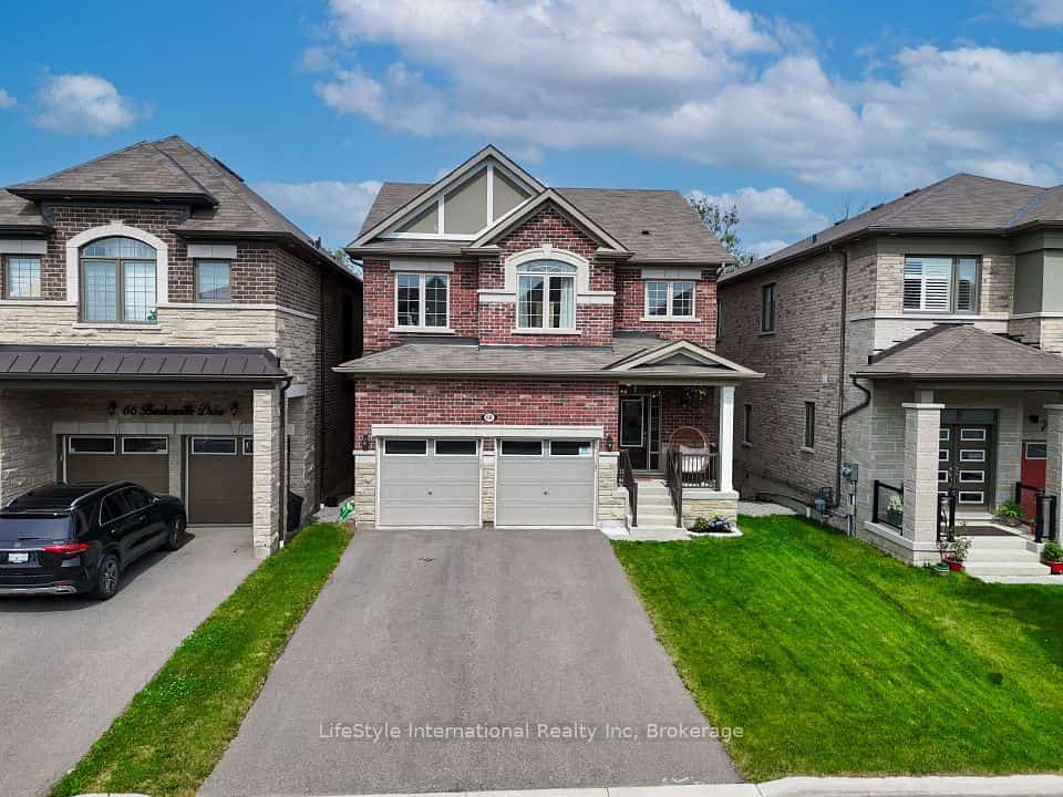 68 Barkerville Drive, Whitby, ON L1P 0L8