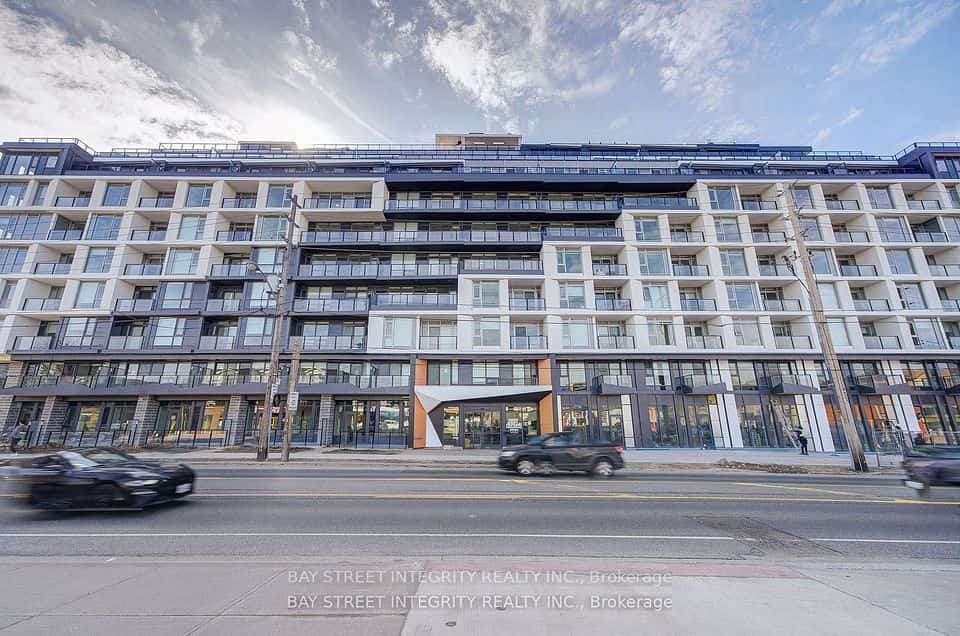 556 Marlee Avenue #205, Toronto, ON M6B 0B1