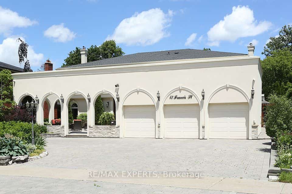 57 Francis Street, Vaughan, ON L4L 1P7