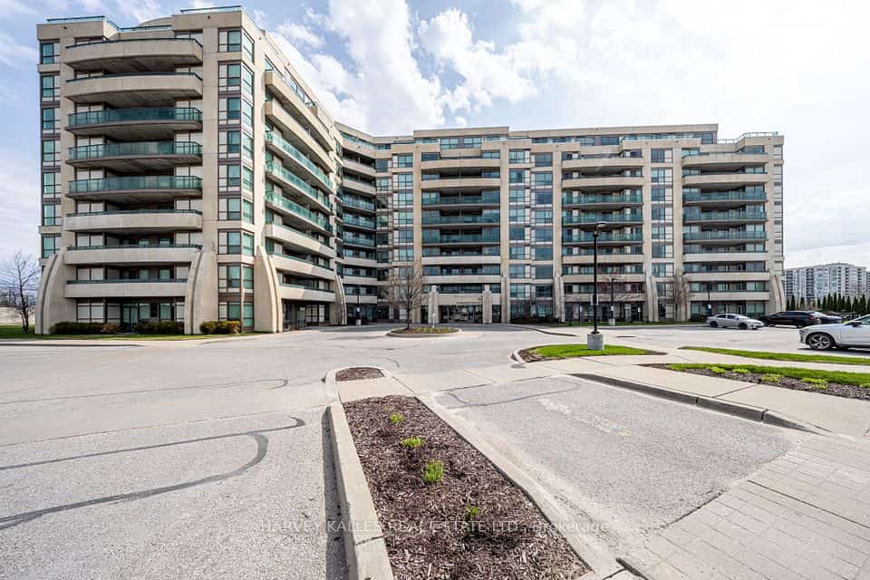75 Norman Bethune Avenue #317, Richmond Hill, ON L4B 0B6