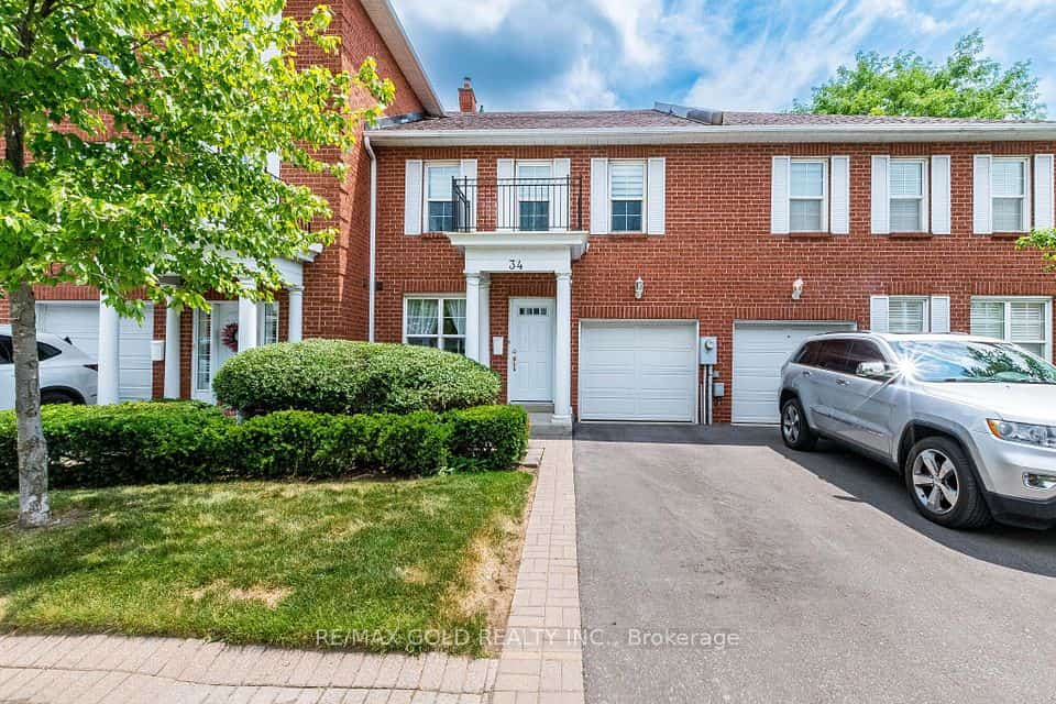 34 Stornwood Court #34, Brampton, ON L6W 4H8