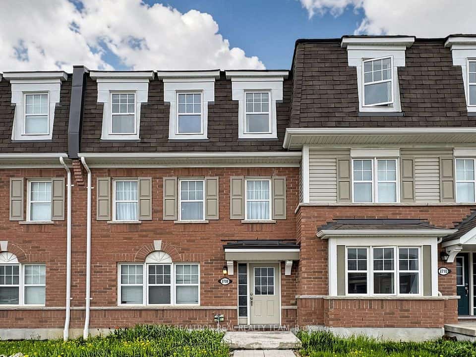 2708 Burkholder Drive, Pickering, ON L1X 0G2