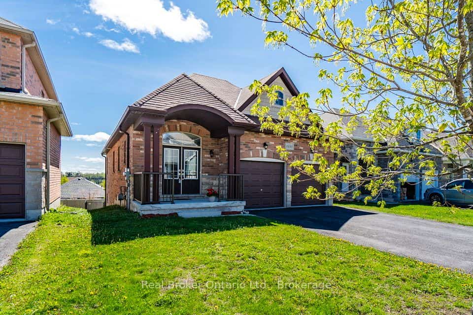 3135 Emperor Drive, Orillia, ON L3V 0G4