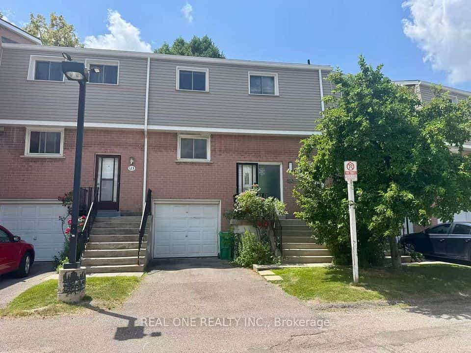 400 Mississauga Valley Boulevard #124, Mississauga, ON L5A 3N6