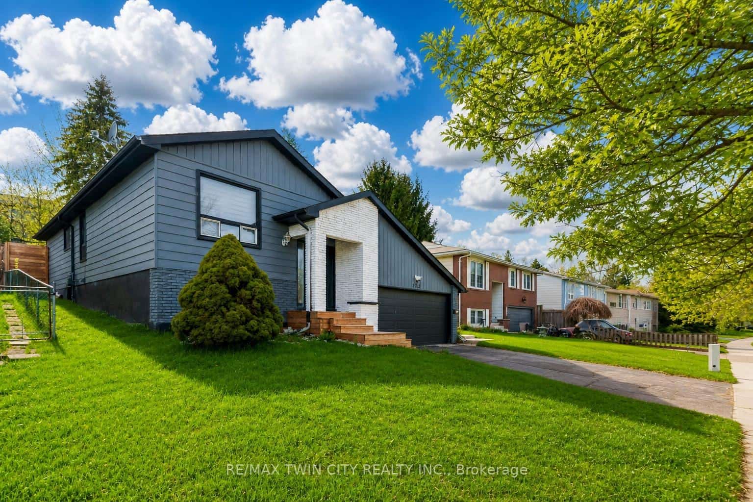 193 Westheights Drive, Kitchener, ON N2N 1K2