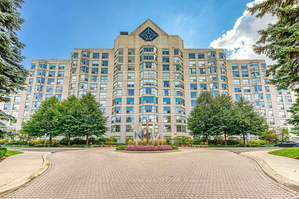 1700 The Collegeway #613, Mississauga, ON L5L 4M2