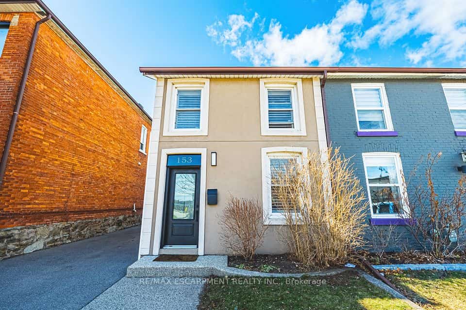 153 Elgin Street, Hamilton, ON L8L 4Y1